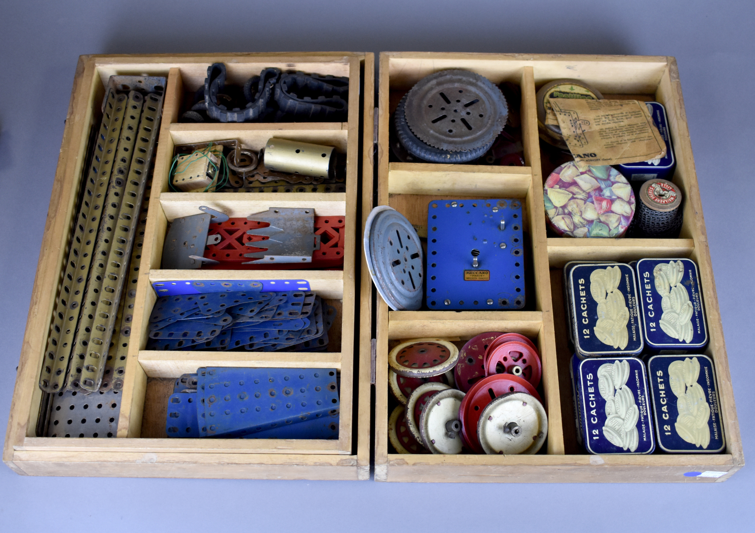Coffret En Bois Meccano Ancien – Lot De Pièces Métal Vintages, Collection