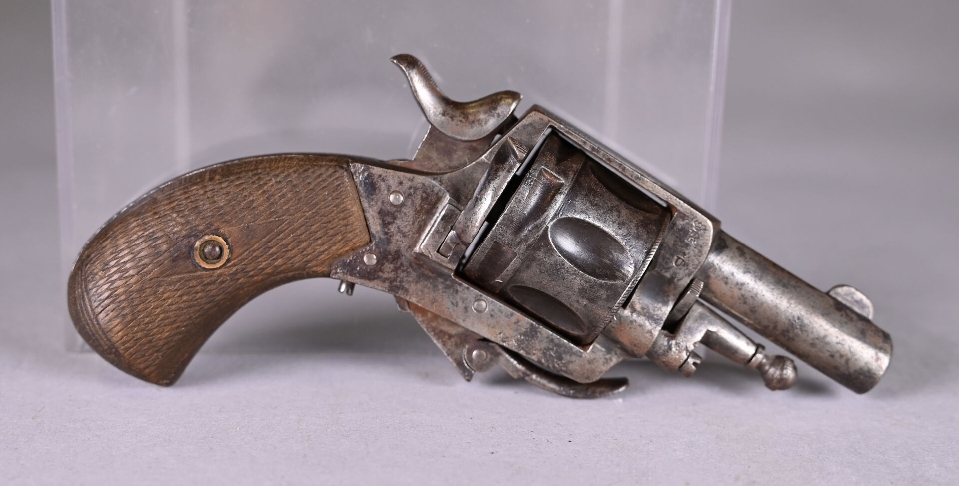 Petit Canon De Campagne Ancien En Tôle, Mécanisme à Ressort - Vintage Jouet