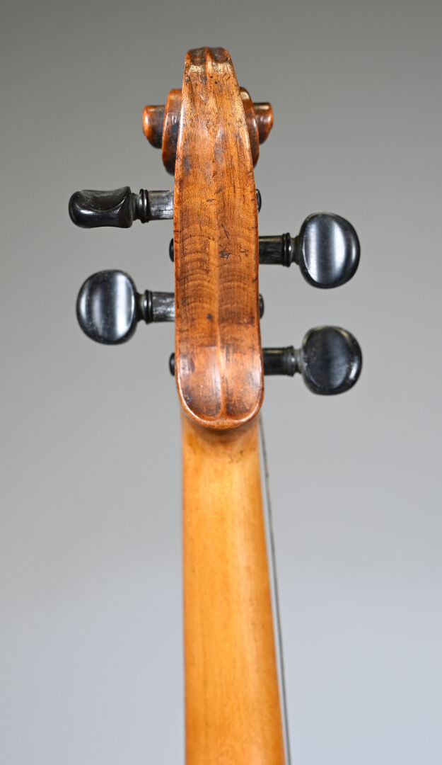 Trocard Instruments That Violon de Jean TROCARD, fait à Mirecourt vers 1775, portant marque au ...