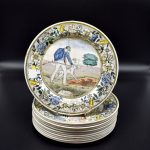 17510827-3.jpg