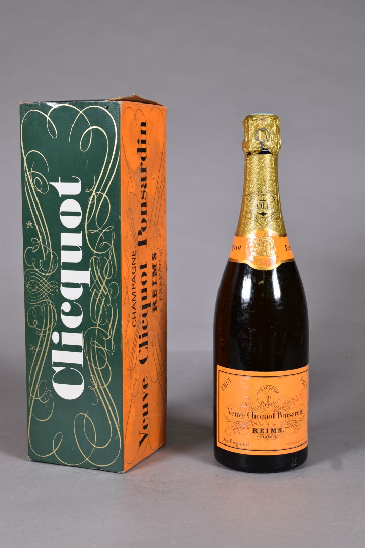 1945027401.jpg 1945027401.jpg