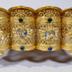 564772275-14.jpg