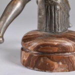968843069-5.jpg