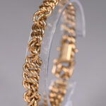 127405511-4.jpg