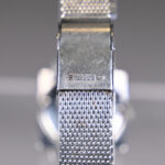 1369913052-4.jpg