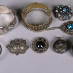 1529467527-3.jpg