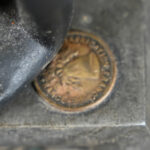 893132100-12.jpg