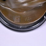 804677021-4.jpg