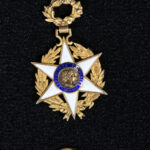 385653923-3.jpg