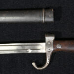 1137055902-3.jpg