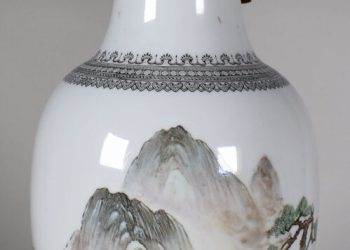 1049658098.jpg